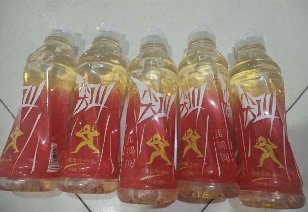 杠杆配资炒股 尖叫品牌回应“红色尖叫”炒到天价：临期饮料不值得砸钱